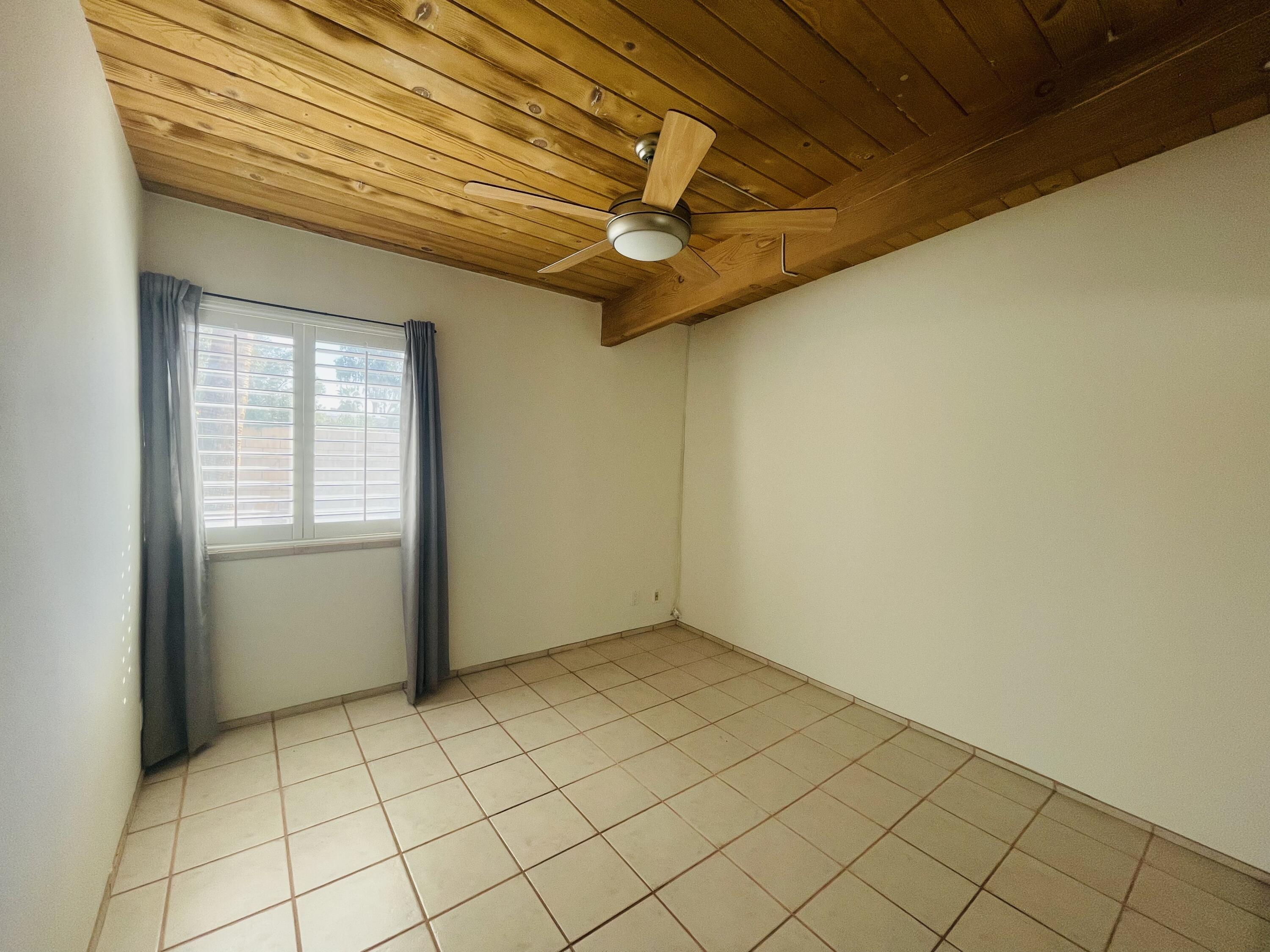 595 East Racquet Club Road Palm Springs, CA 92262 - Photo 11 of 27 3544B529-5350-469B-820E-8EBE96E284D1