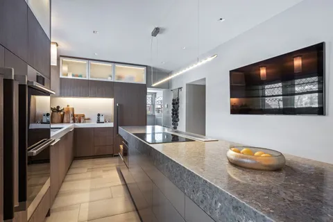 $2,500,000 | 420 North Euclid Avenue, Oak Park, IL 60302