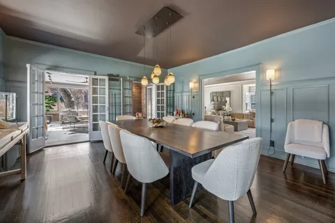 $2,500,000 | 420 North Euclid Avenue, Oak Park, IL 60302