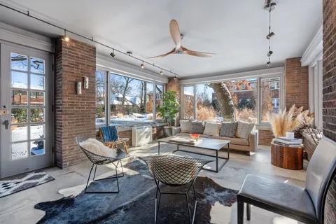 $2,500,000 | 420 North Euclid Avenue, Oak Park, IL 60302