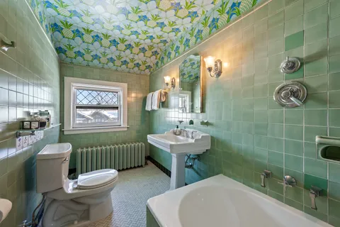 $2,500,000 | 420 North Euclid Avenue, Oak Park, IL 60302