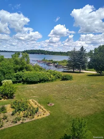 $119,900 | 123 Bloomfield Boulevard, Brooklyn, MI 49230