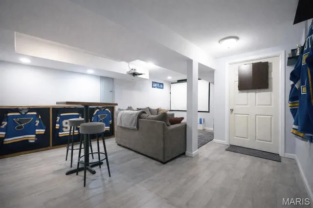 $190,000 | 617 Washington Street, Highland, IL 62249