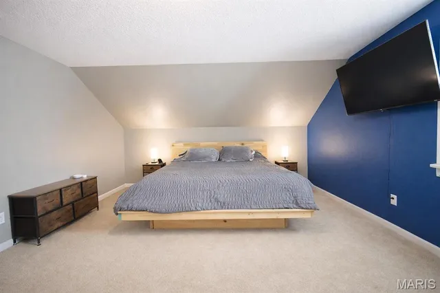 $190,000 | 617 Washington Street, Highland, IL 62249