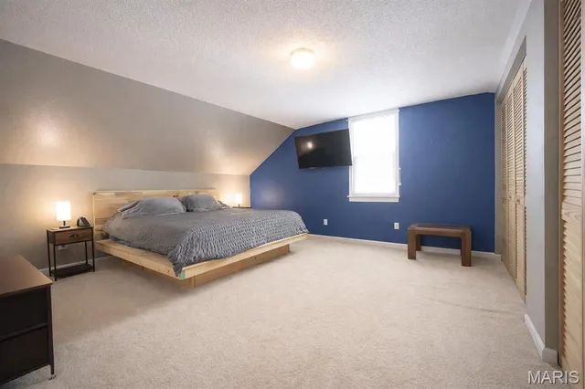 $190,000 | 617 Washington Street, Highland, IL 62249