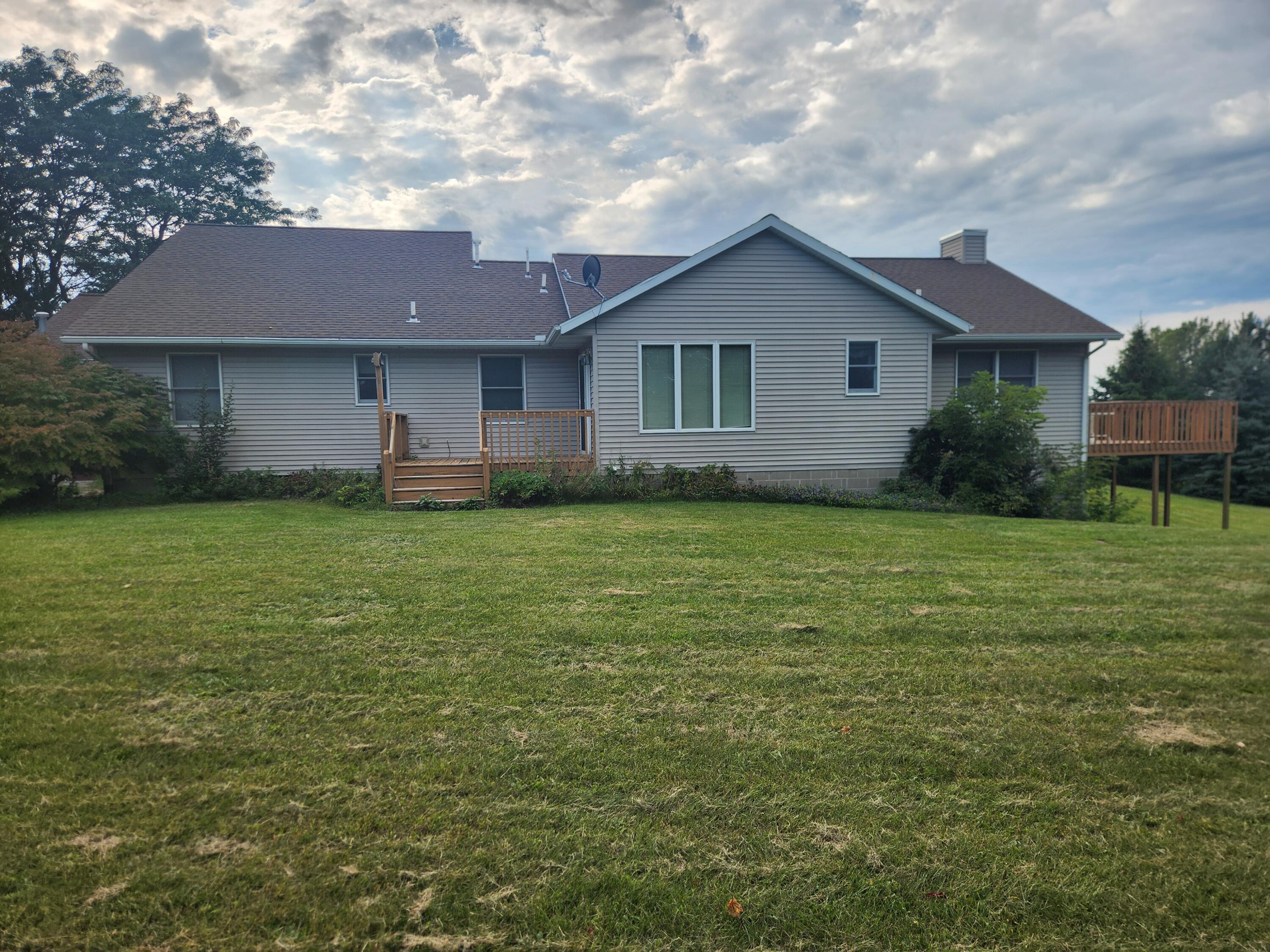 5464 South Maple Island Road Fremont, MI 49412 - Photo 5 of 45 5