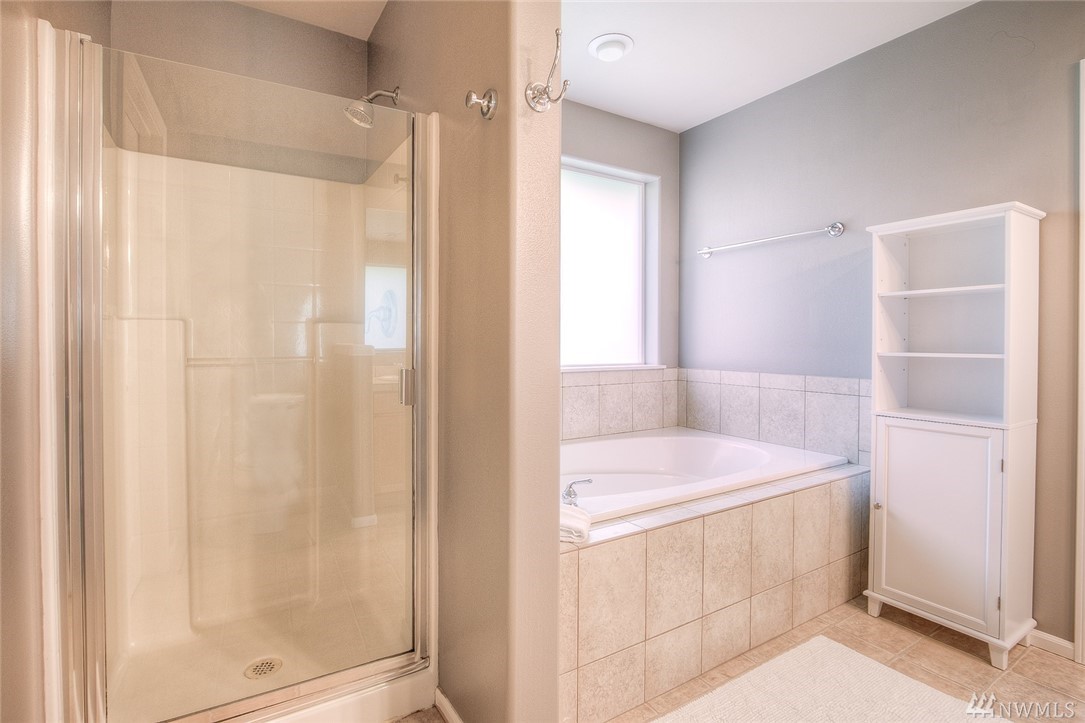 1709 235th Place Southwest Bothell, WA 98021 - Photo 17 of 23