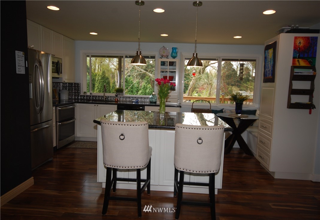 11015 Northeast 150th Street Bothell, WA 98011 - Photo 2 of 21 Gallery Image 2