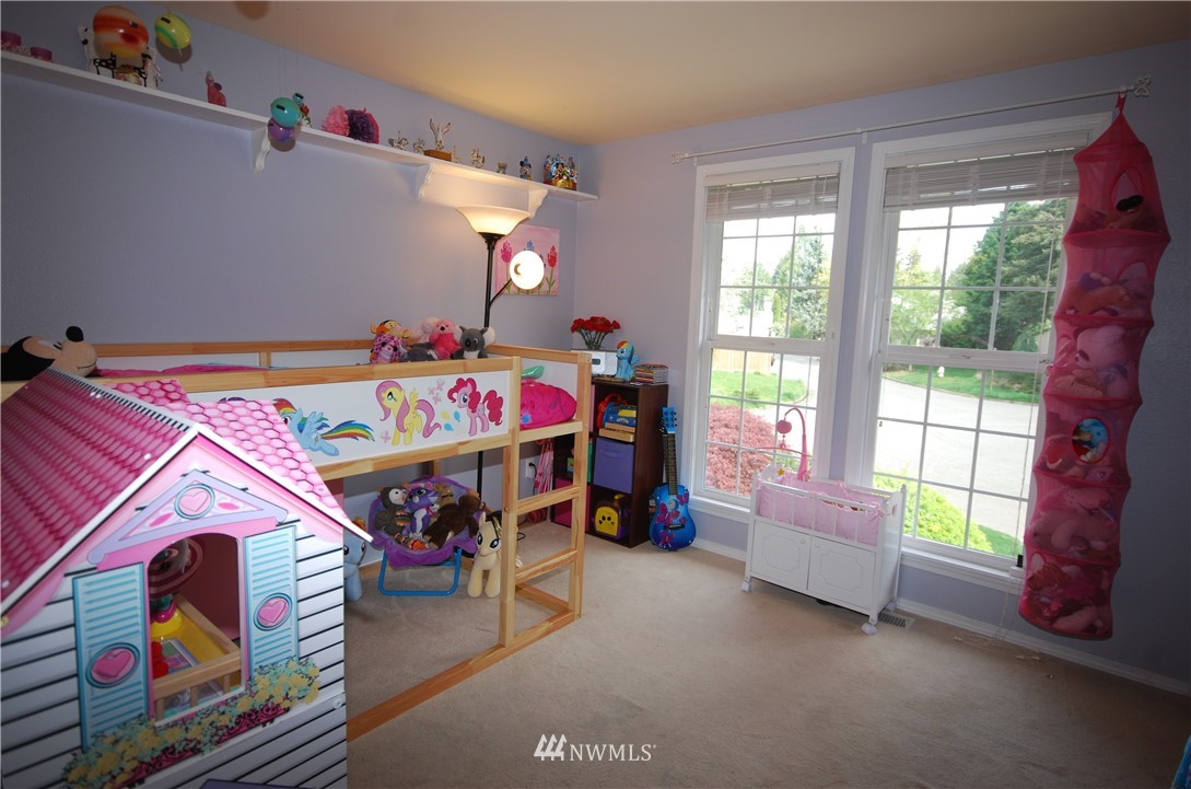 11015 Northeast 150th Street Bothell, WA 98011 - Photo 13 of 21 Gallery Image 13