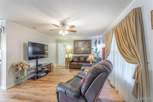 $249,500 | 858 County Road 420, Poplar Bluff, MO 63901