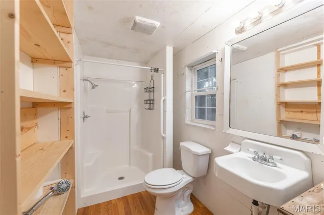 $249,500 | 858 County Road 420, Poplar Bluff, MO 63901