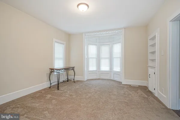 $2,600 | 20 Dickinson Street, Woodstown, NJ 08098