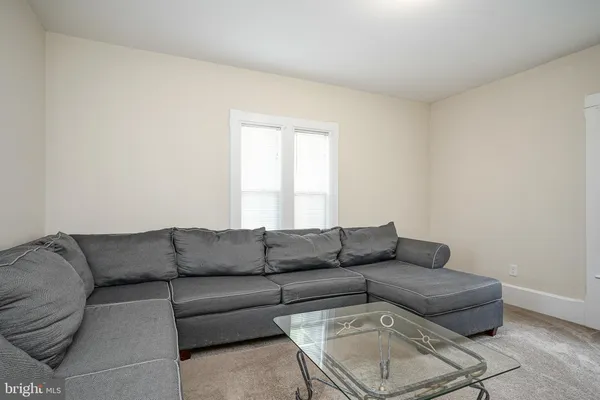 $2,600 | 20 Dickinson Street, Woodstown, NJ 08098