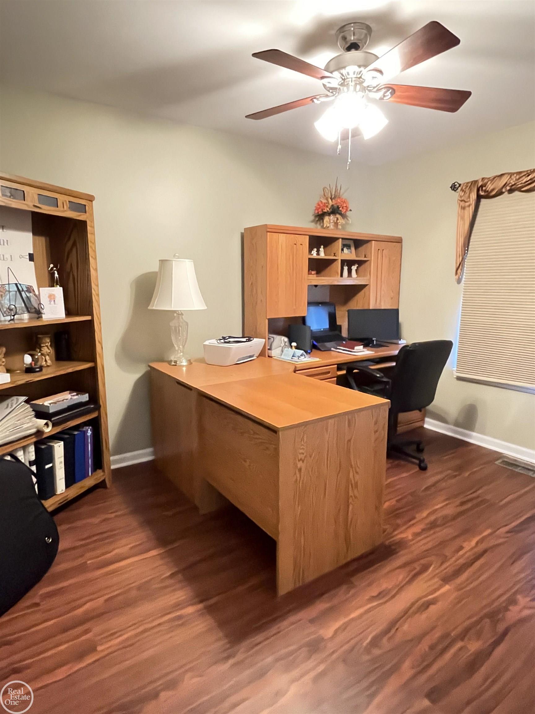 55 Rella Rae Avenue Marysville, MI 48040 - Photo 24 of 29 50095346-23.JPG