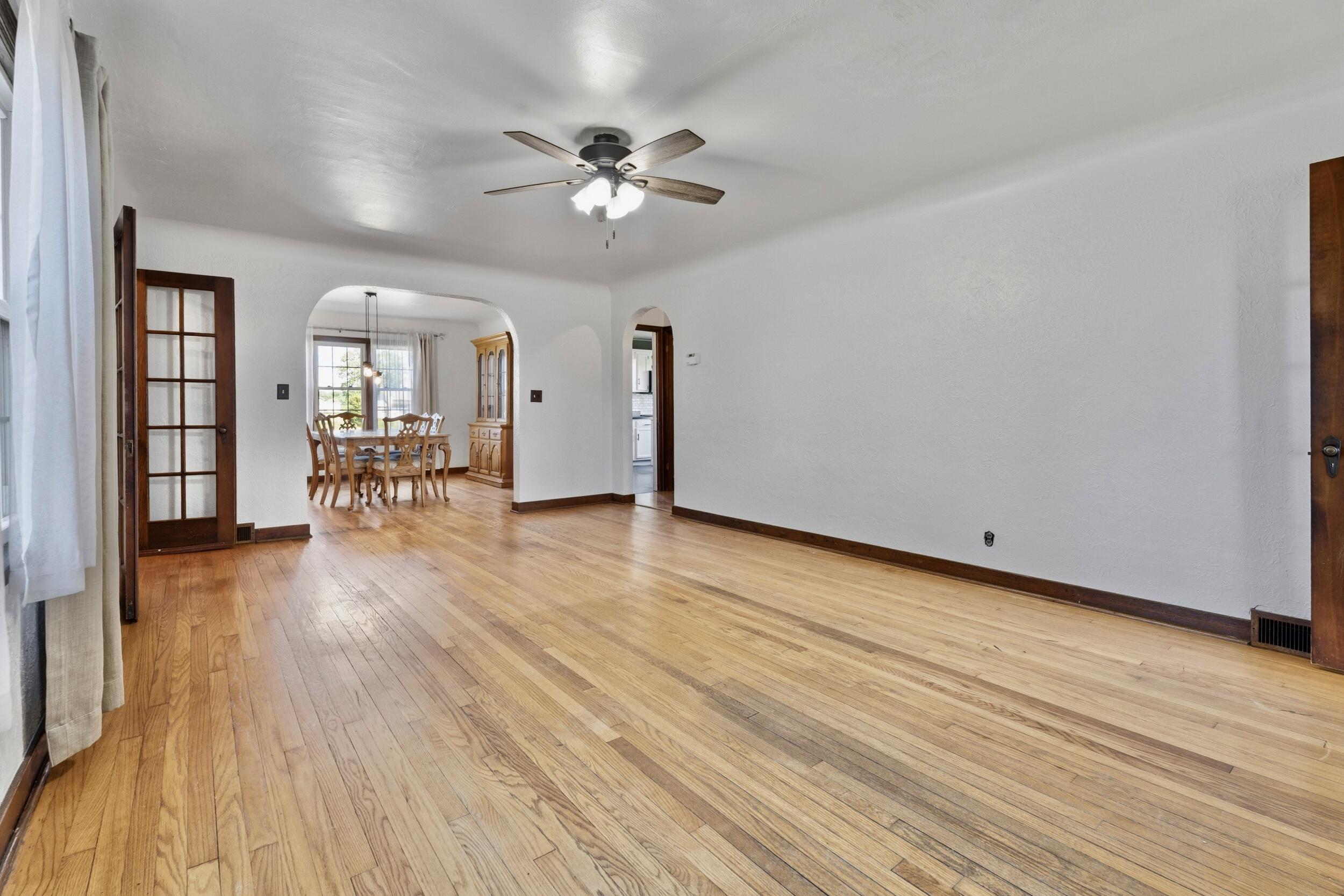 8040 Territorial Road Watervliet, MI 49098 - Photo 13 of 45 17_dsc07115