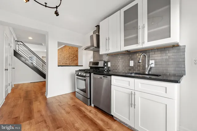 $369,900 | 149 Pierce Street, Philadelphia, PA 19148