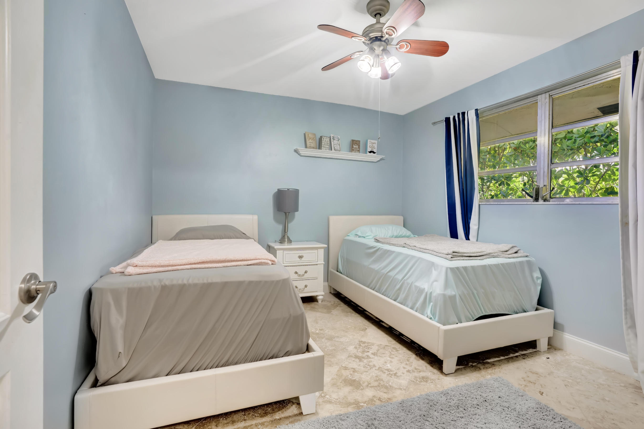 1083 Southwest 5th Street Boca Raton, FL 33486 - Photo 13 of 32 DSC09116