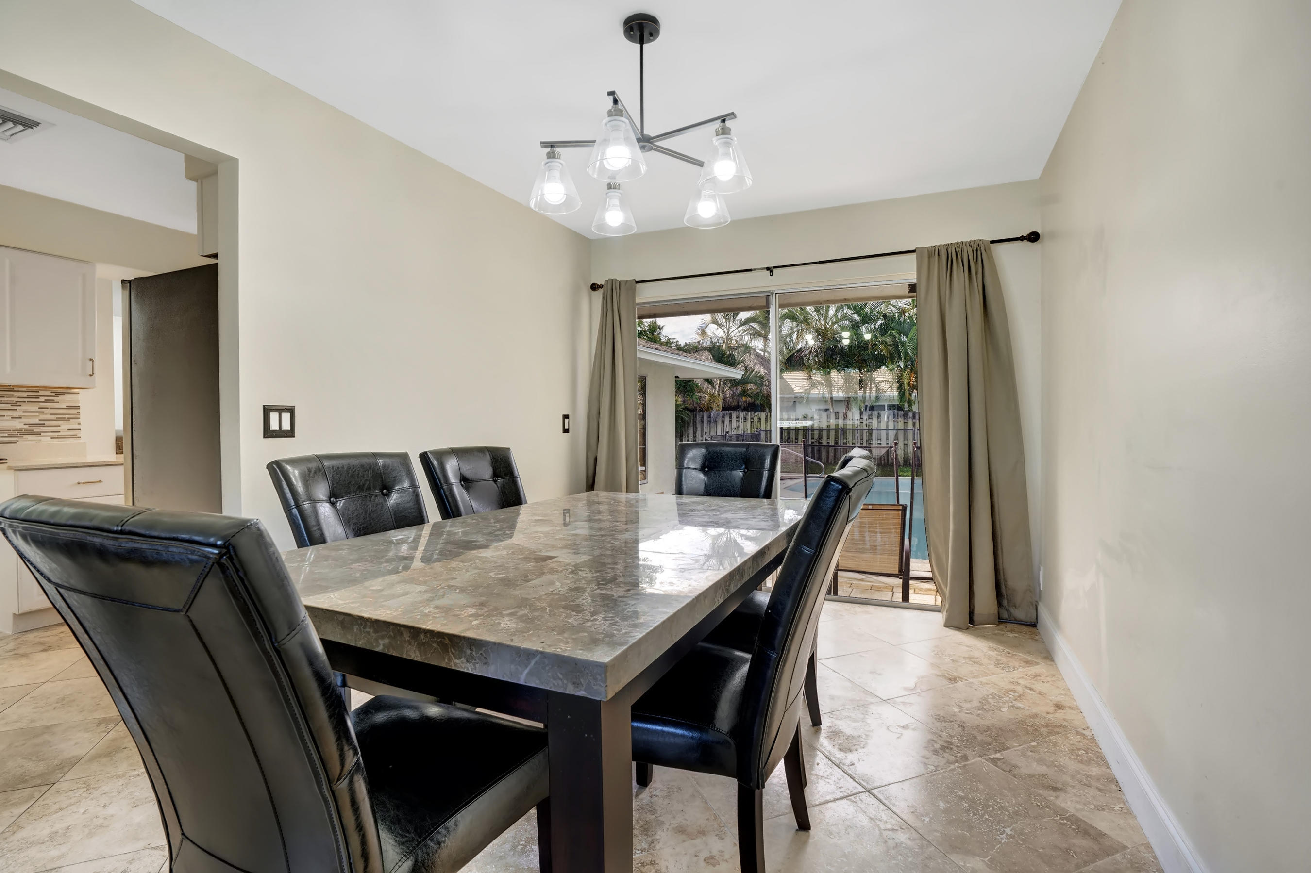 1083 Southwest 5th Street Boca Raton, FL 33486 - Photo 27 of 32 DSC09191