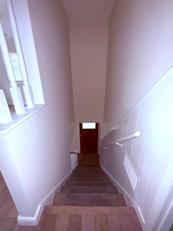 5413 Coventry Lane Austin, TX 78723 - Photo 20 of 25 a view of entryway