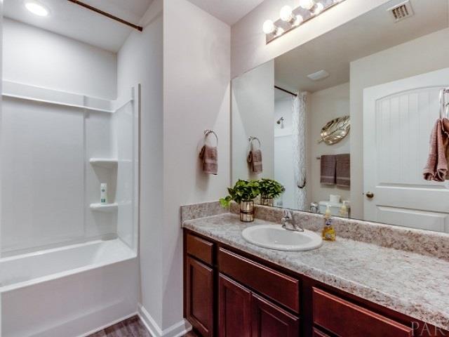 4648 Perception Circle Milton, FL 32570 - Photo 8 of 23
