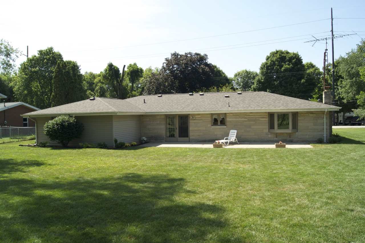 4428 South River Road West Lafayette, IN 47906 - Photo 2 of 31 Gallery Image 2