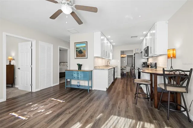 $499,000 | 5721 18th Avenue South, Gulfport, FL 33707