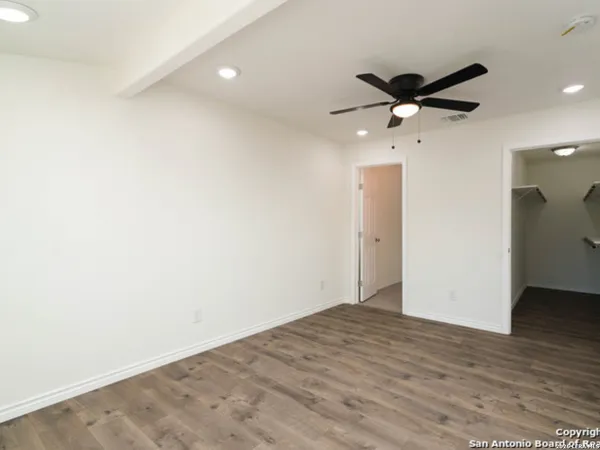 $2,400 | 143 Kinder Drive, San Antonio, TX 78212