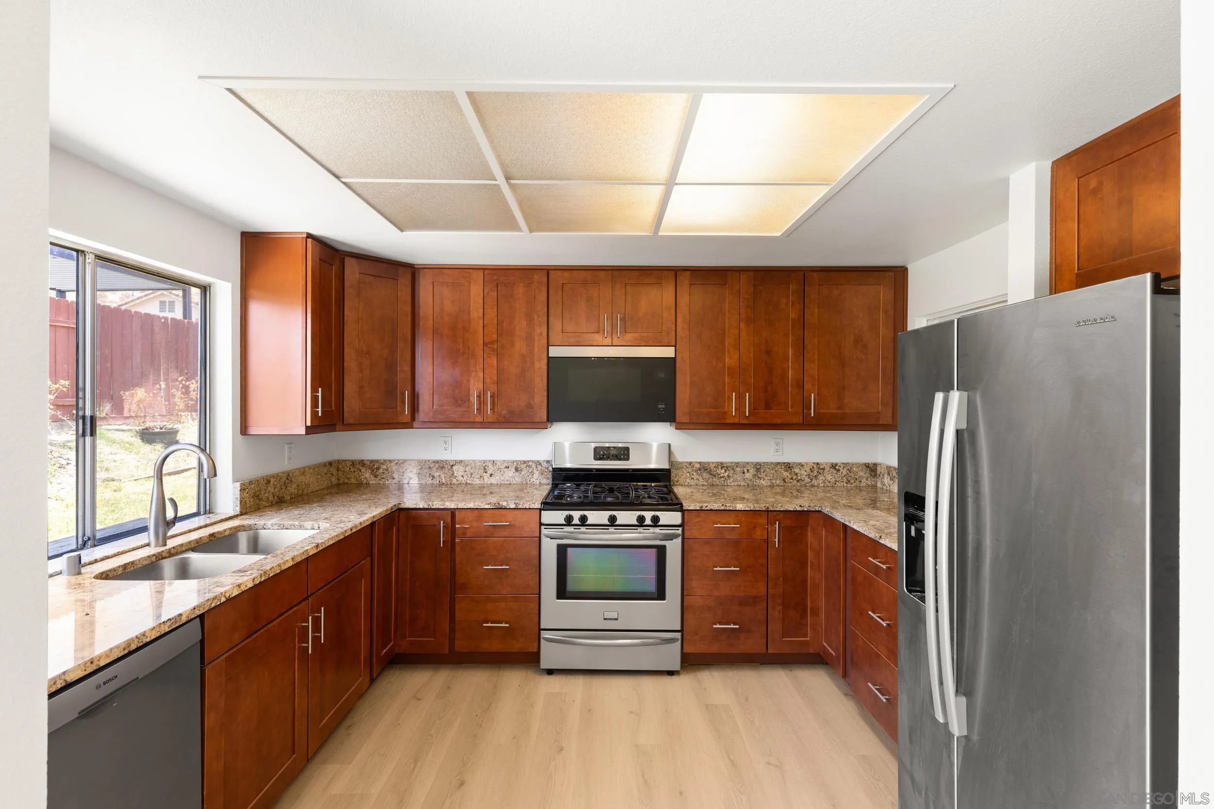 10240 Caminito Rio Court Lakeside, CA 92040 - Photo 7 of 29