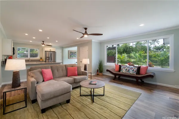 $9,400 | 63 South Kalaheo Avenue, Kailua, HI 96734