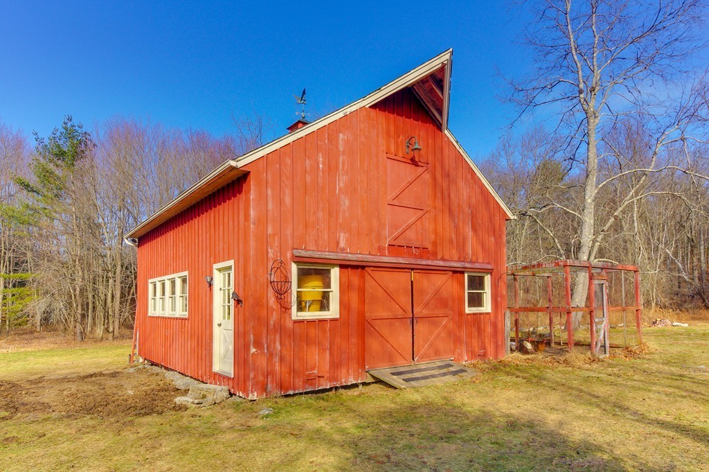 113 Wilder Road Bolton, MA 01740 - Photo 3 of 30 Gallery Image 3