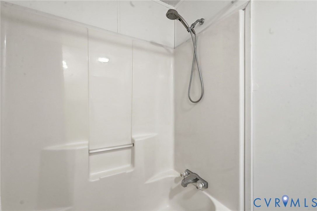 24140 Genito Road Amelia Court House, VA 23002 - Photo 24 of 44 Hall bathroom