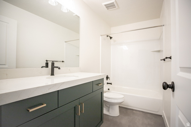 1126 1060 West Salem, UT 84653 - Photo 12 of 14 Upstairs full bathroom