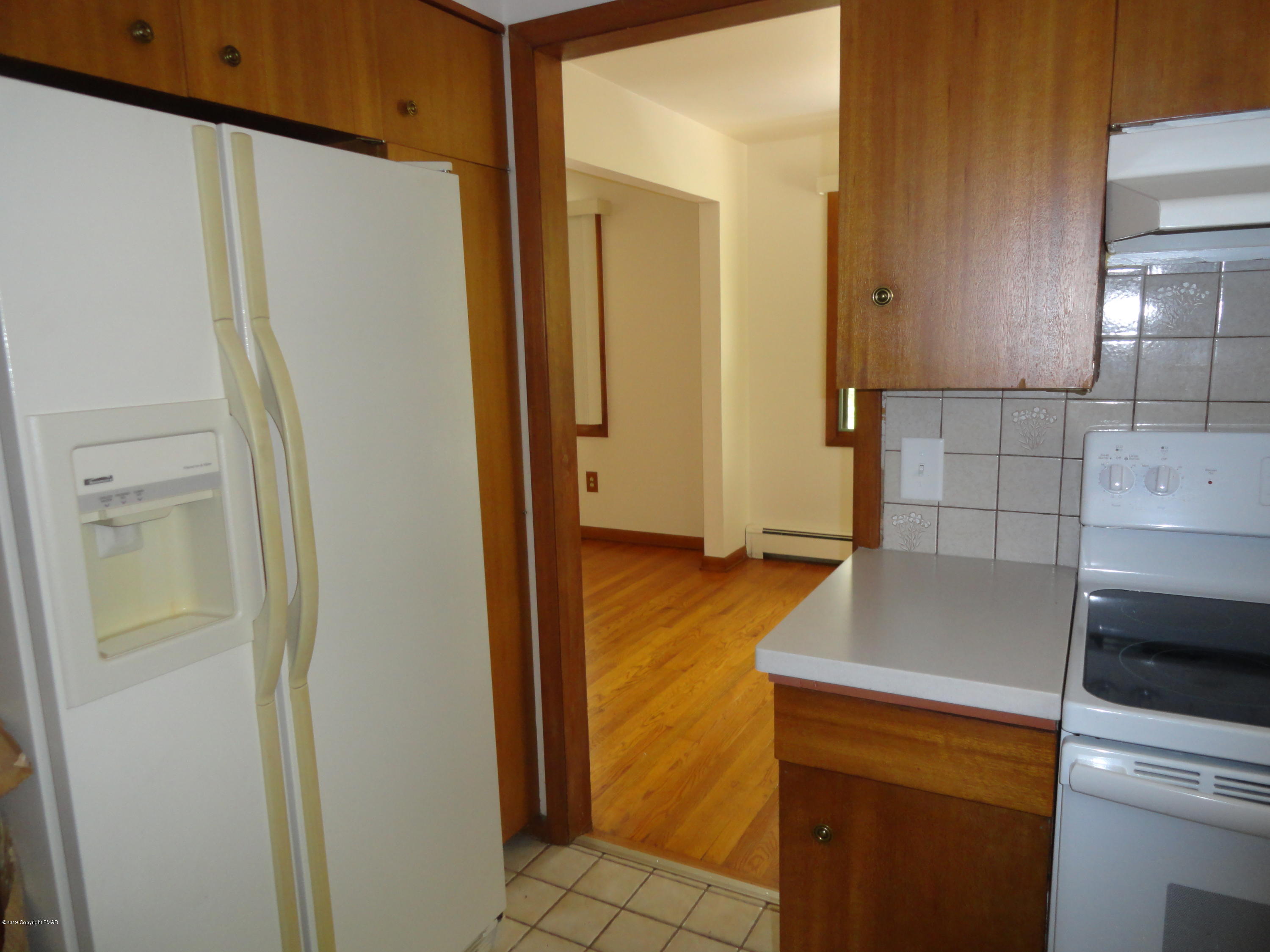 99 Hemlock Road Mount Pocono, PA 18344 - Photo 7 of 28 Kitchen 1