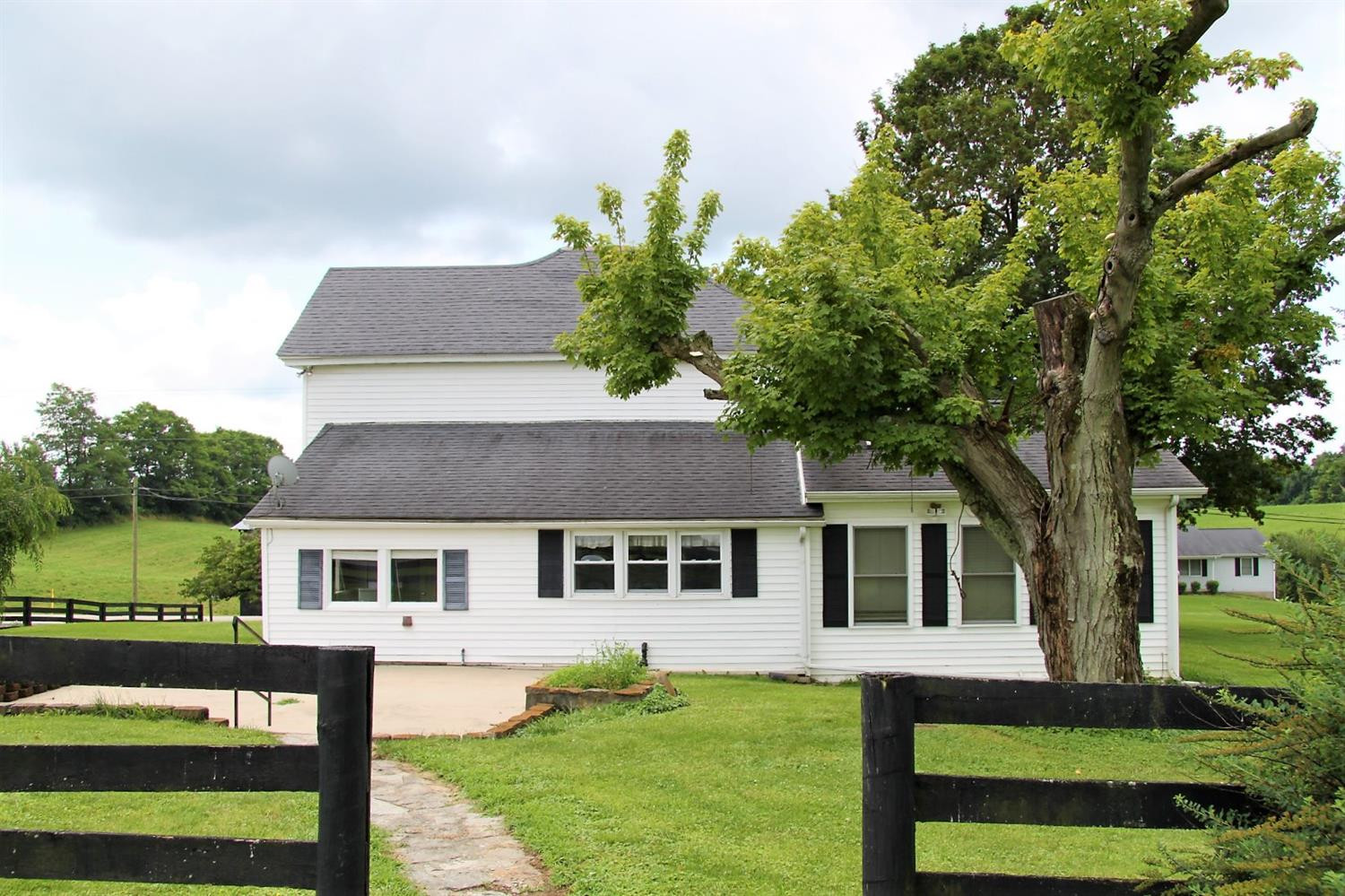 2515 Moorefield Road Carlisle, KY 40311 - Photo 5 of 58 Photo 5