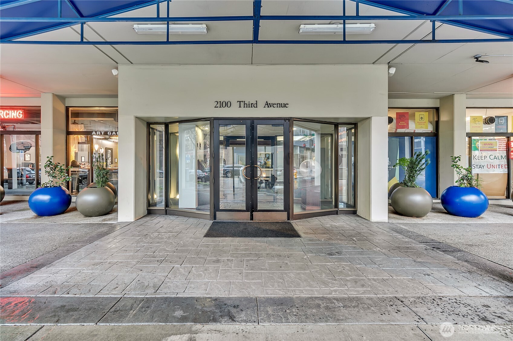 2100 3rd Avenue, Unit 2606 Seattle, WA 98121 - Photo 30 of 37 a view of an entryway