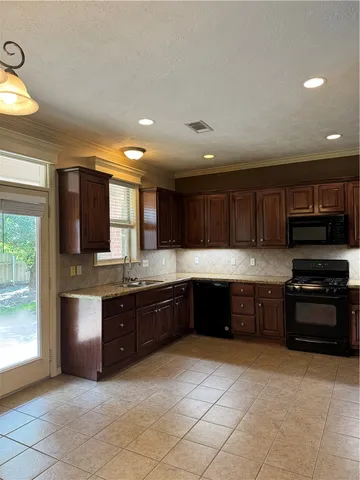 $2,550 | 8422 Alison Avenue, College Station, TX 77845