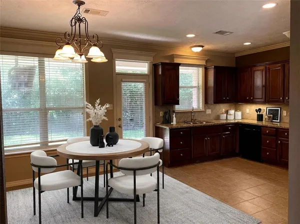 $2,550 | 8422 Alison Avenue, College Station, TX 77845