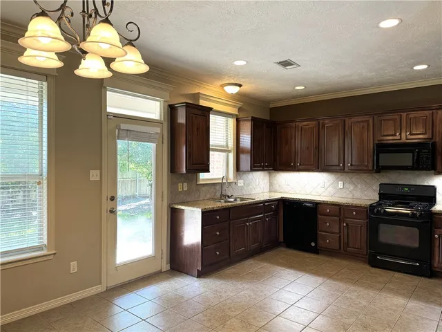 $2,500 | 8422 Alison Avenue, College Station, TX 77845