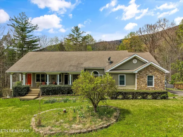 $585,000 | 117 Cooper Road, Tallassee, TN 37878