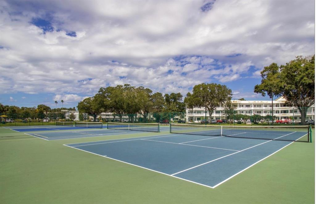 2460 Canadian Way, Unit 22 Clearwater, FL 33763 - Photo 38 of 42 a view of a tennis court