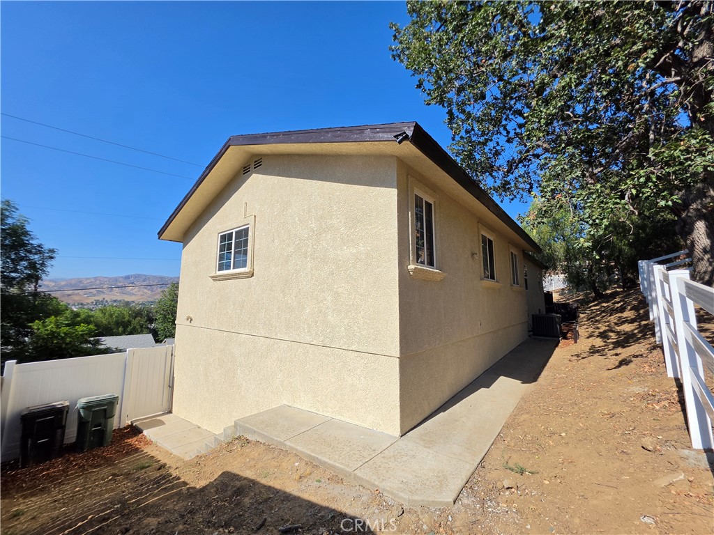 6130 Birch Street Simi Valley, CA 93063 - Photo 32 of 39