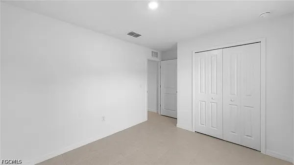 $2,250 | 17225 Cantu Court, North Fort Myers, FL 33917