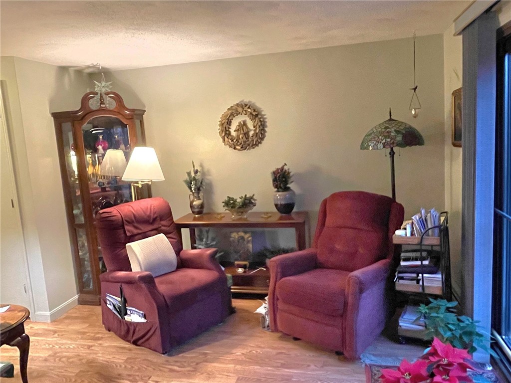 21 Pheasant Run, Unit B Smithfield, RI 02917 - Photo 6 of 10