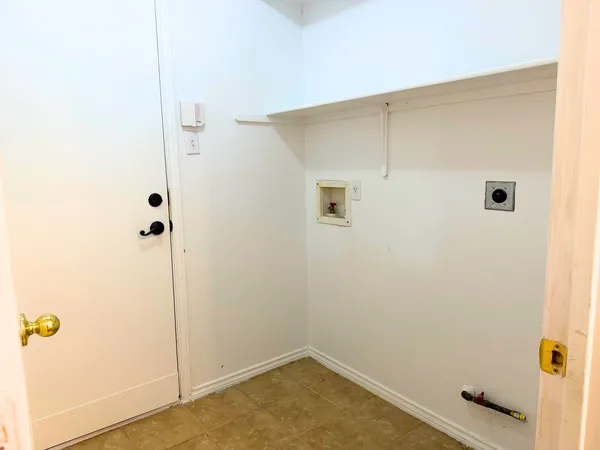 $2,200 | 711 Settlement Street, Cedar Park, TX 78613