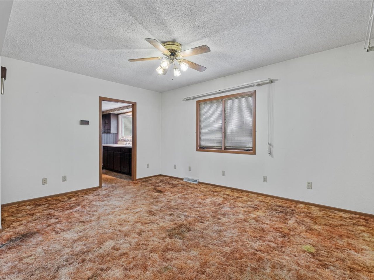 4220 18th Avenue Moline, IL 61265 - Photo 19 of 55
