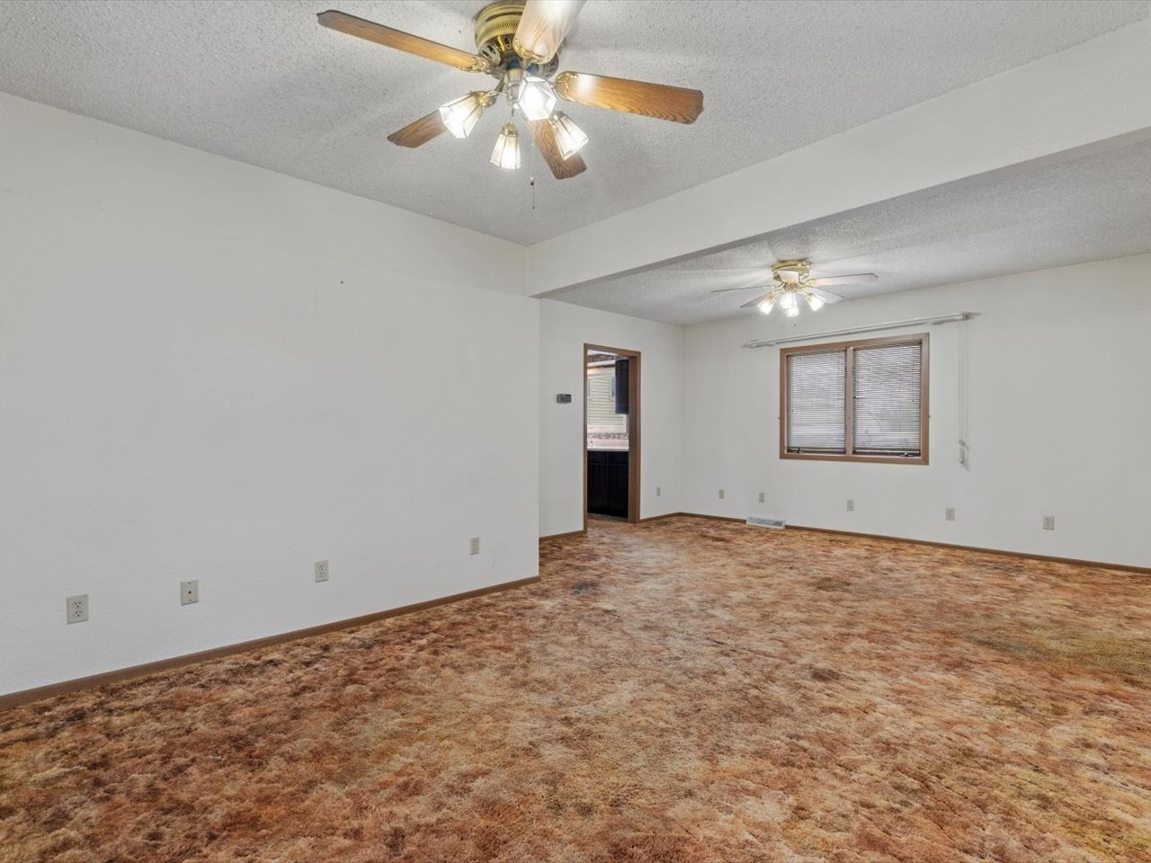 4220 18th Avenue Moline, IL 61265 - Photo 20 of 55
