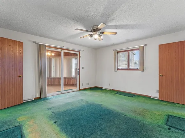 $159,000 | 4220 18th Avenue, Moline, IL 61265