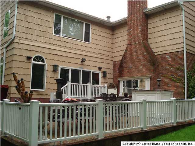 91 East Loop Road Staten Island, NY 10304 - Photo 15 of 20 Additional Photo