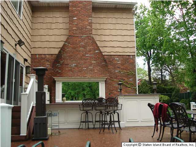 91 East Loop Road Staten Island, NY 10304 - Photo 16 of 20 Additional Photo