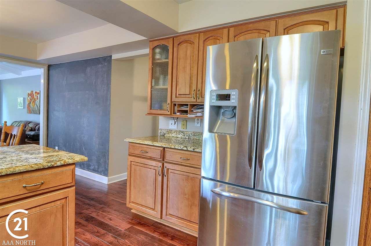 818 Timberline Drive Rochester Hills, MI 48309 - Photo 12 of 30